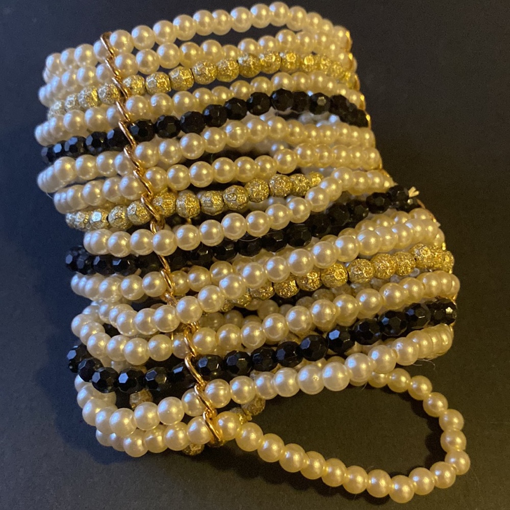 2/$15 Vintage style cuff bracelet